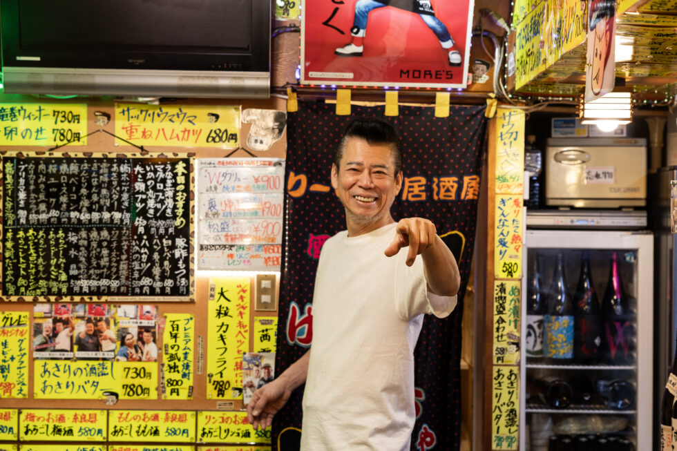 「リーゼント居酒屋 酒蔵 けんちゃん」店主